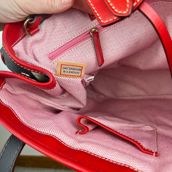 Dooney & Bourke Giraffe Print Purse Satchel Shoulder Bag Red Leather Straps Trim - Picture 9 of 16